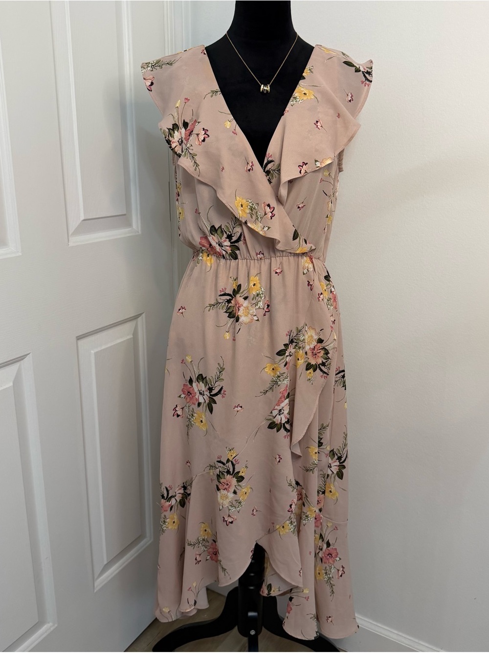 Socialite Dusty Blush Floral Wrap Midi Dress